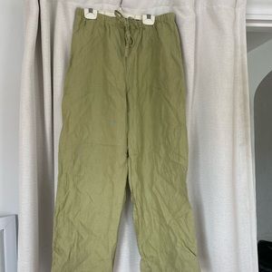Missy green linen pants